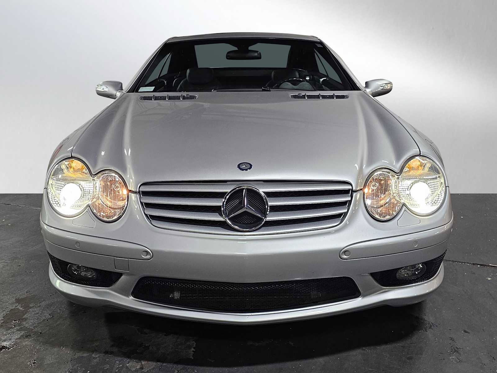 Used 2004 Mercedes-Benz SL 55 AMG image 8