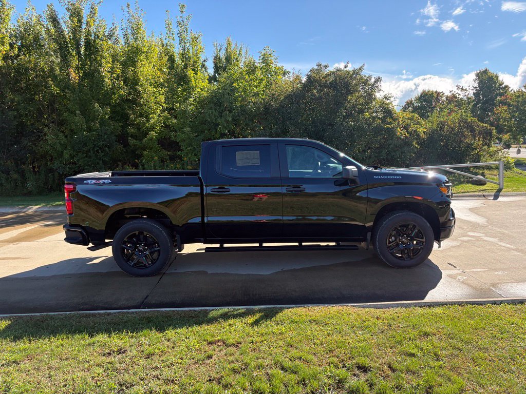 New 2026 Chevrolet Silverado 1500 Custom AWD/4WD image 10