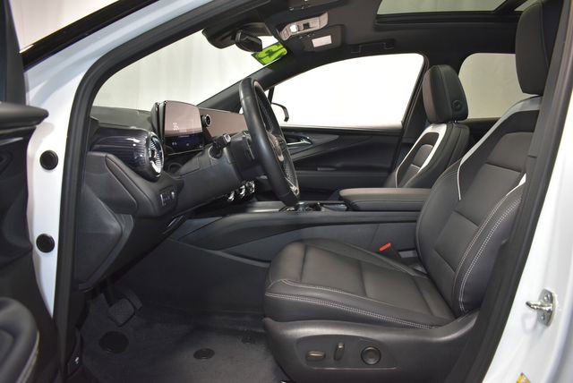 Certified 2025 Chevrolet Blazer EV LT AWD/4WD image 13