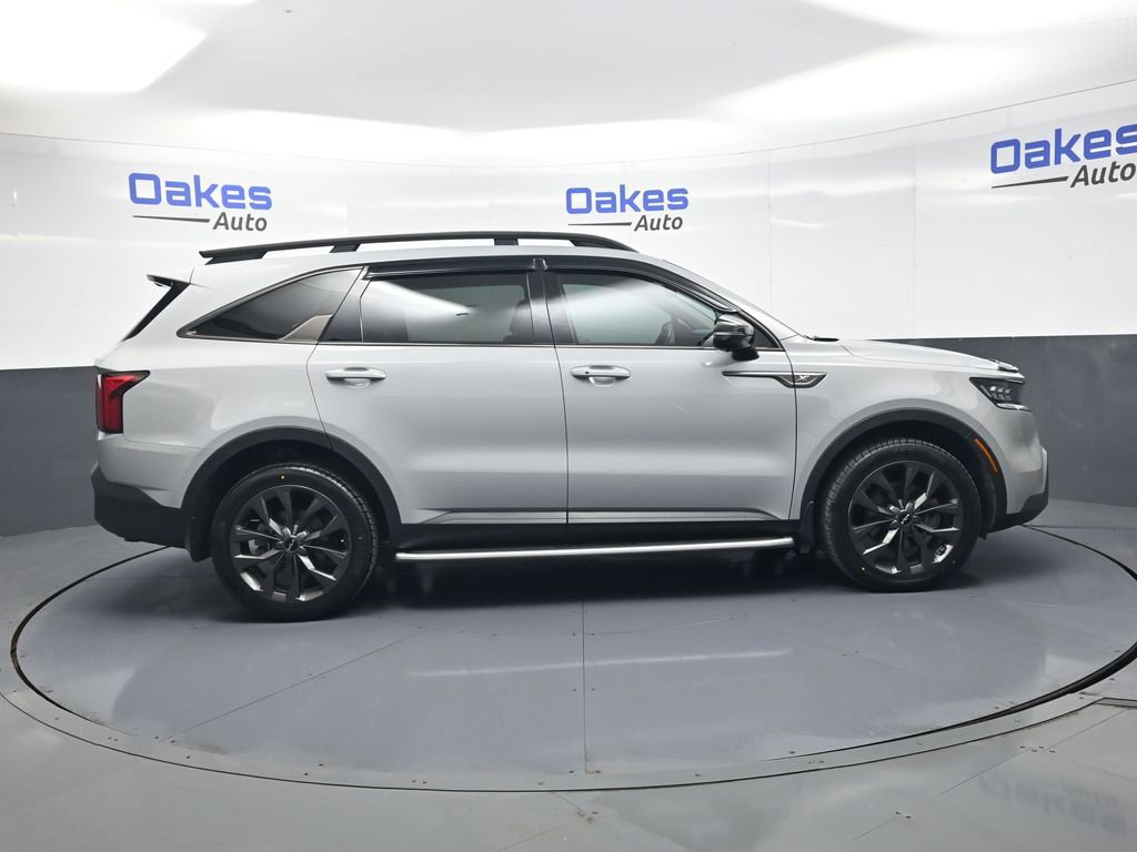 Used 2023 Kia Sorento SX Prestige AWD/4WD image 9