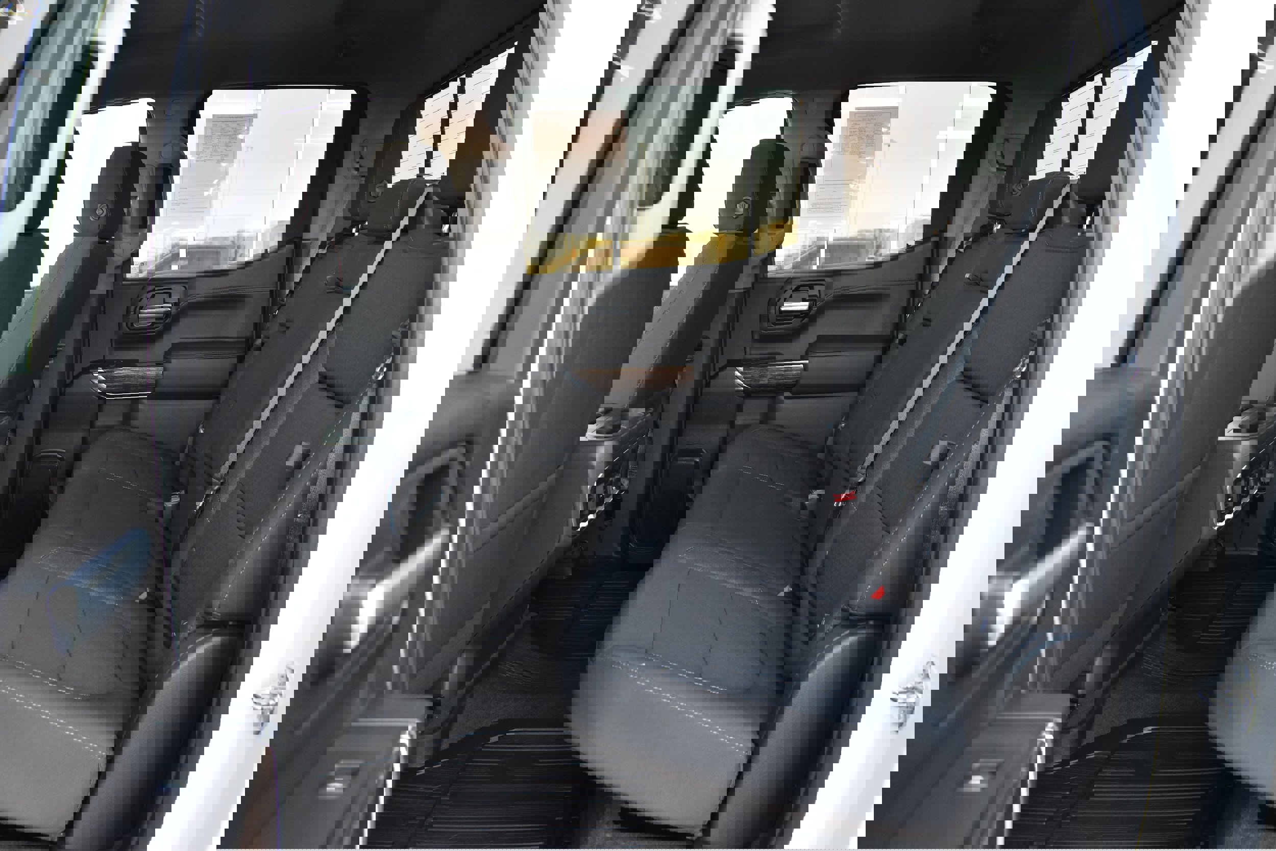 Used 2021 GMC Sierra 1500 Elevation w/ Preferred Package image 14