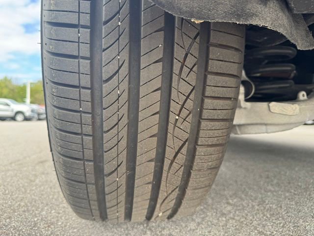 New 2024 Ford Edge SE w/ Black Appearance Package image 26