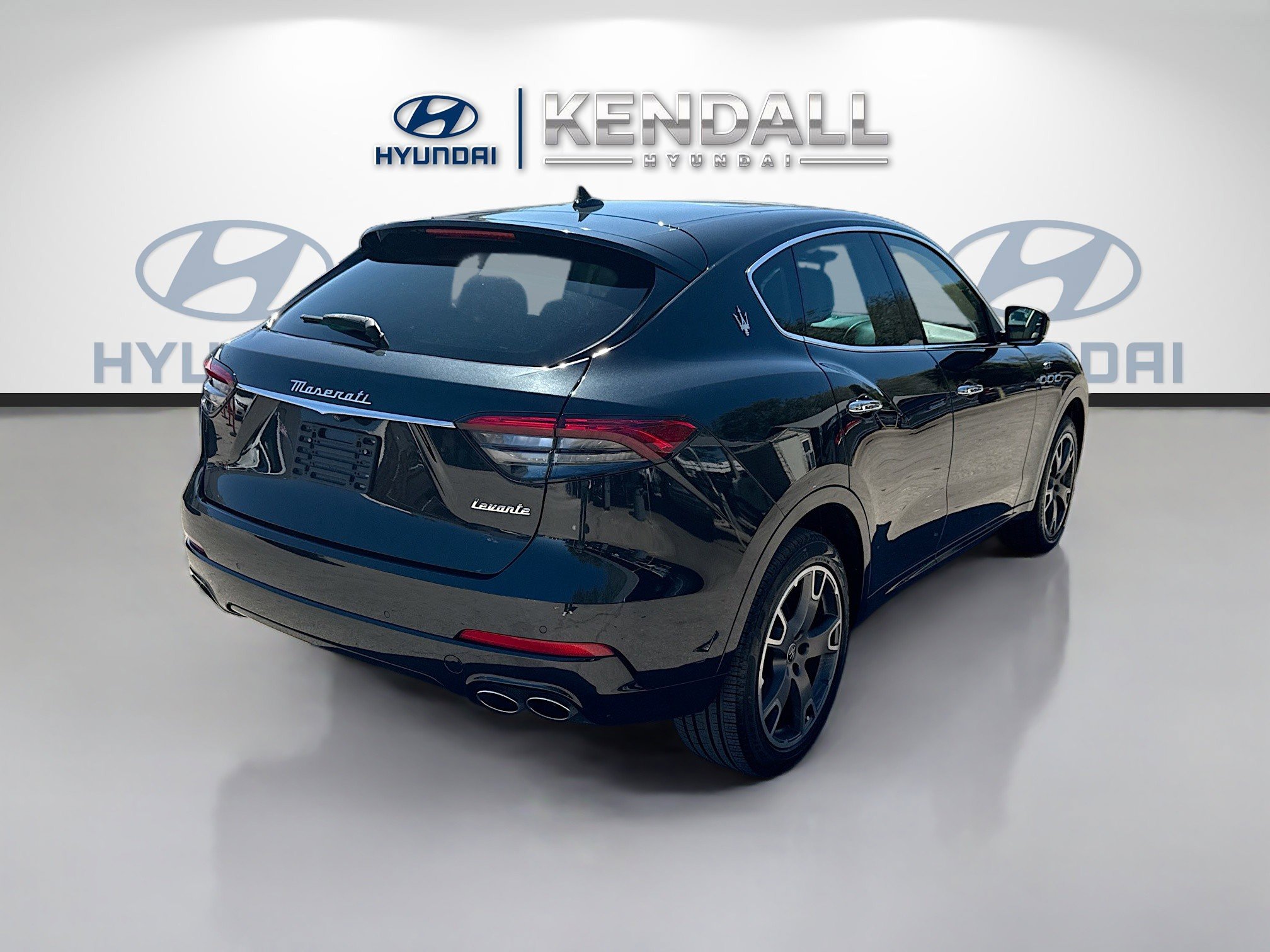 Used 2022 Maserati Levante GT image 6