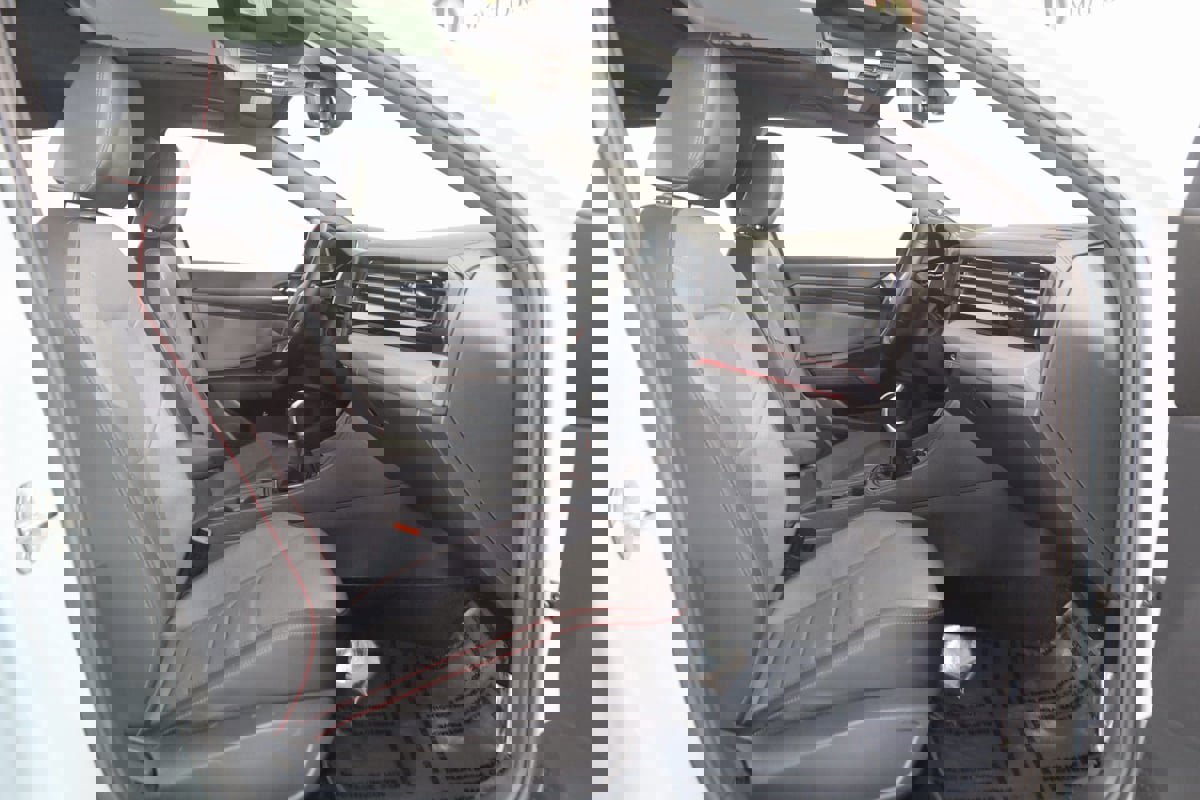 Used 2025 Volkswagen Jetta GLI Autobahn image 12