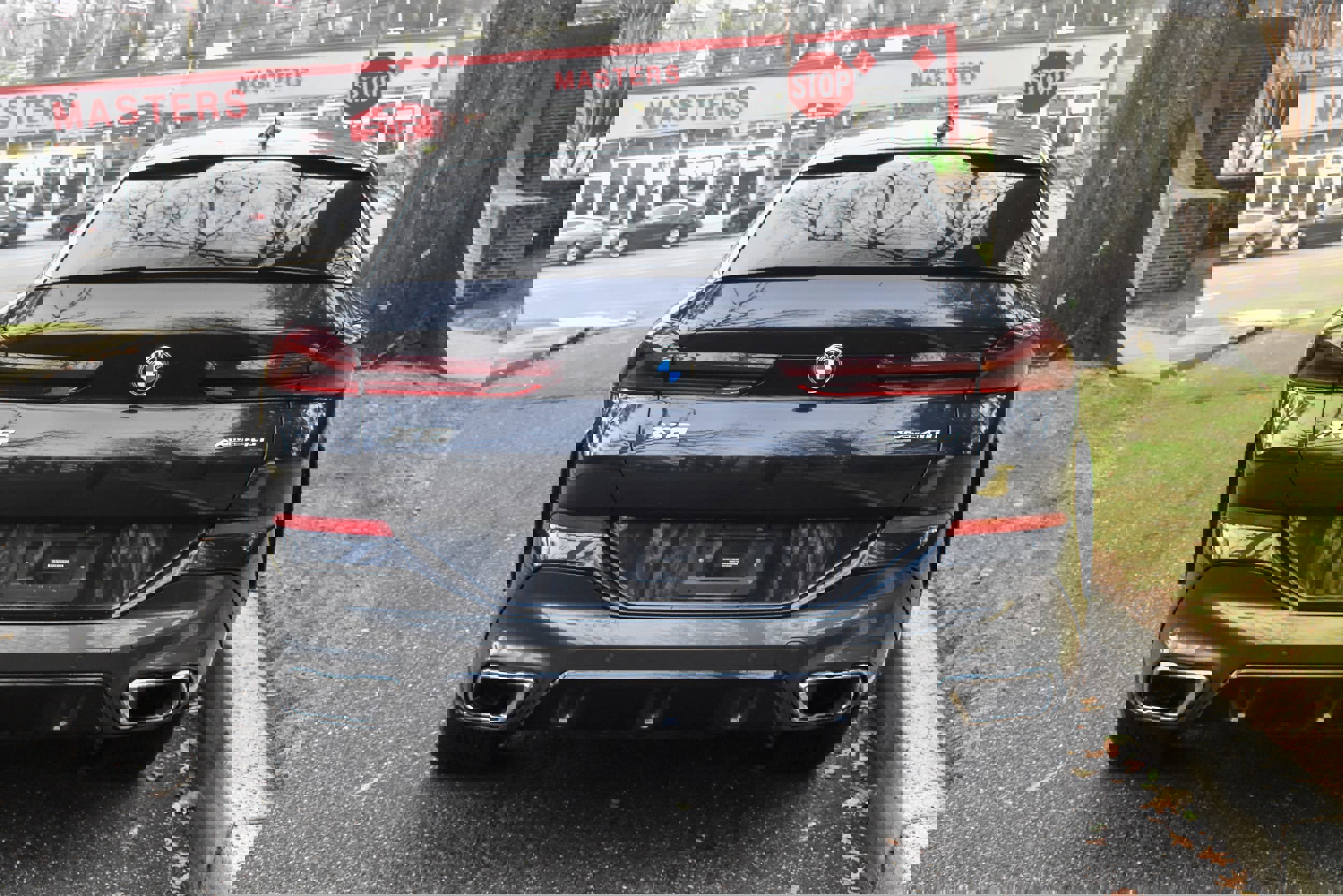 Used 2021 BMW X6 xDrive40i w/ M Sport Package image 7