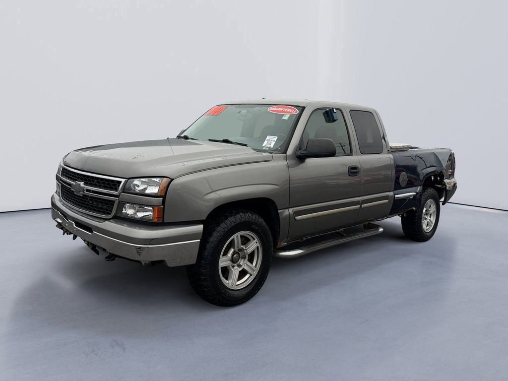 Used 2006 Chevrolet Silverado 1500 LT w/ Light Duty Power Package image 7