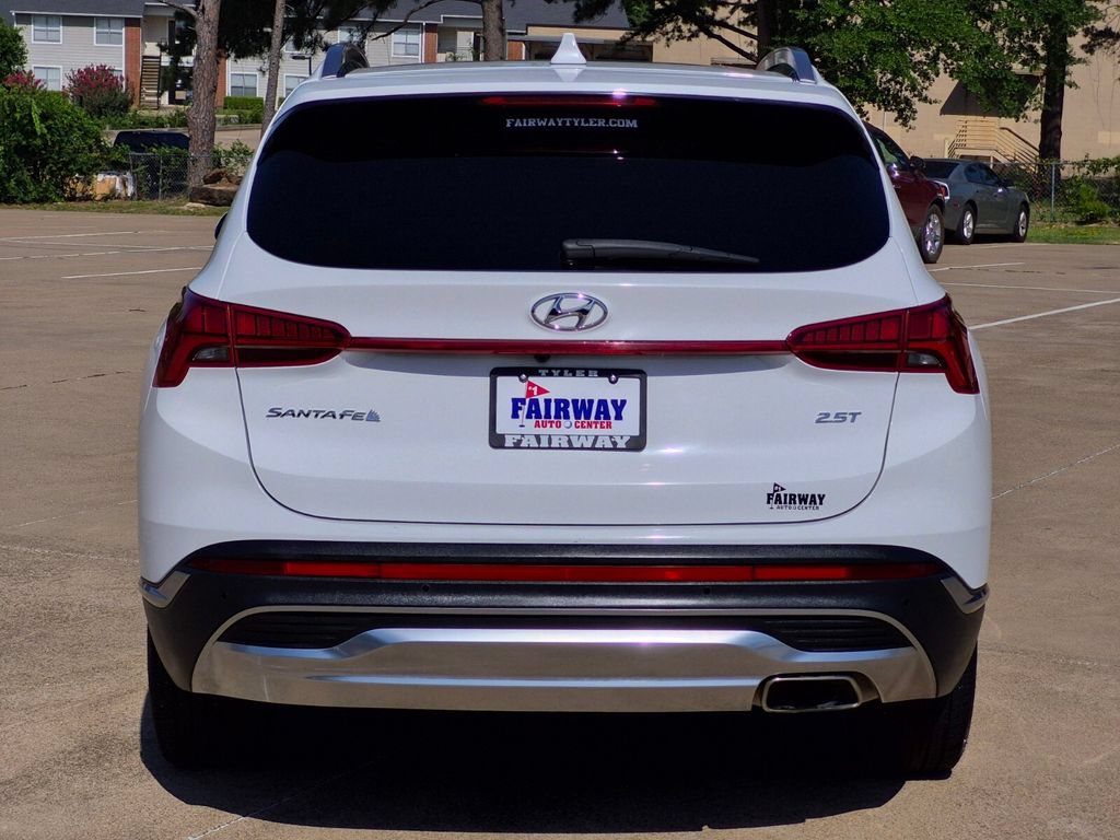 Used 2023 Hyundai Santa Fe Limited FWD image 5