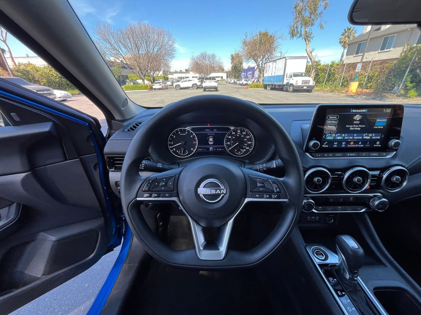 Used 2025 Nissan Sentra SV FWD image 33