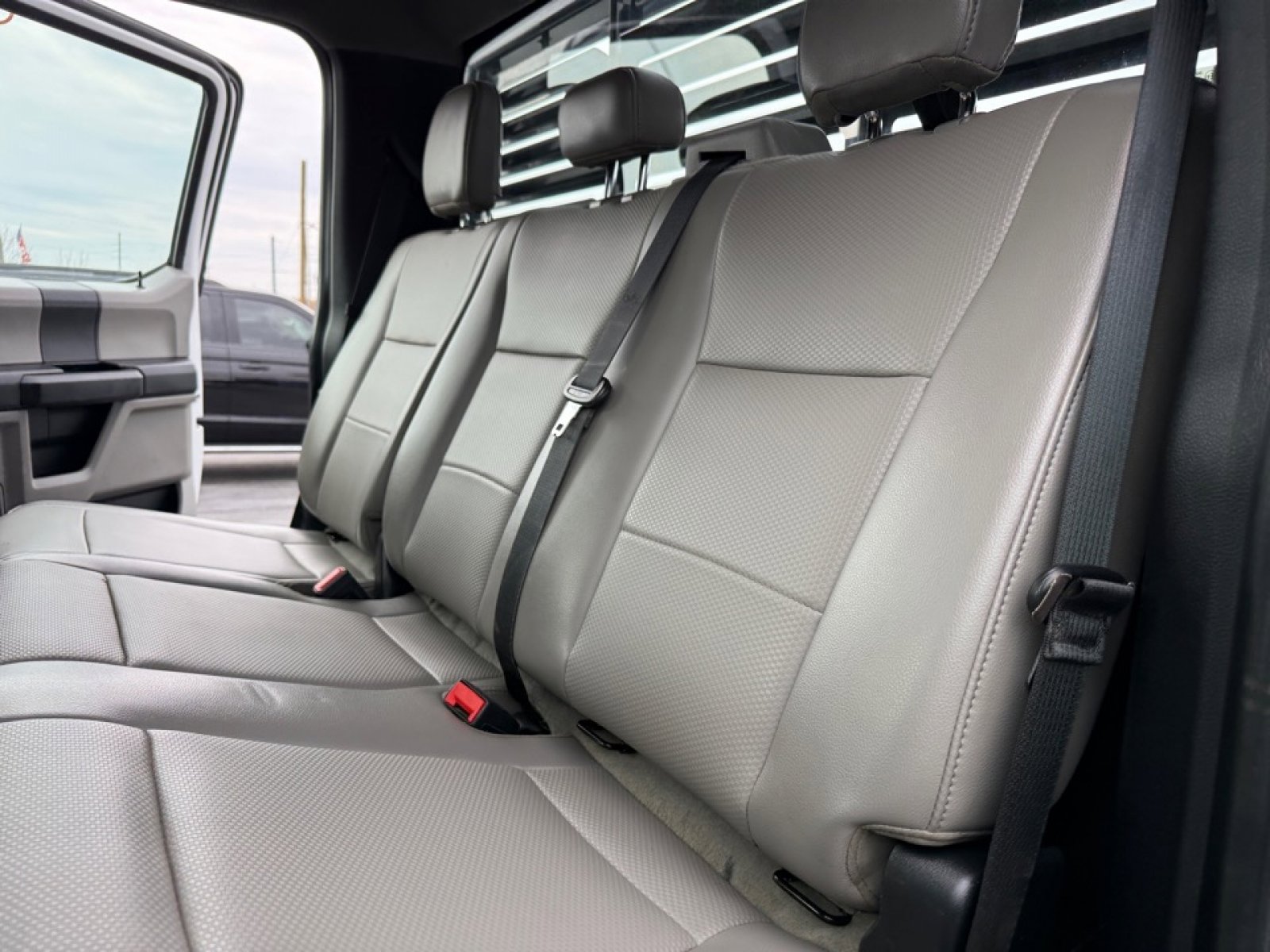 Used 2021 Ford F550 4x4 Crew Cab Super Duty image 28