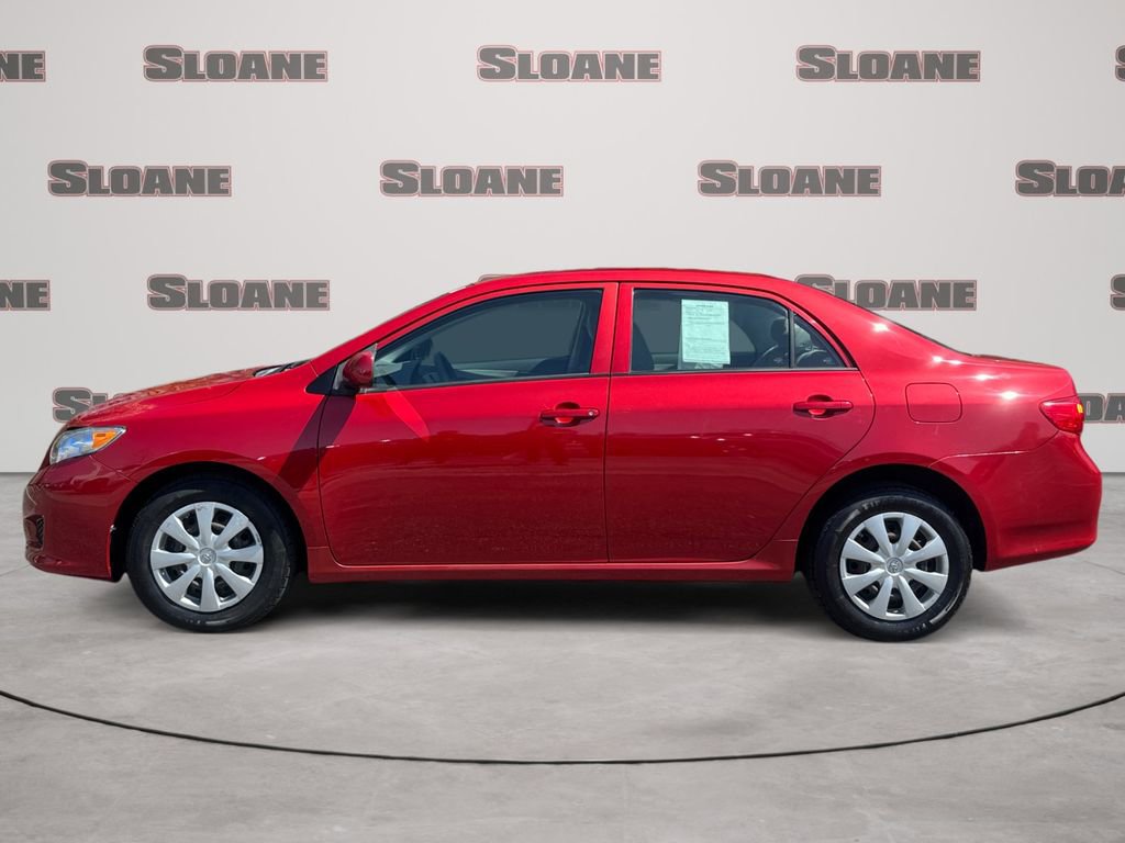 Used 2010 Toyota Corolla LE image 2