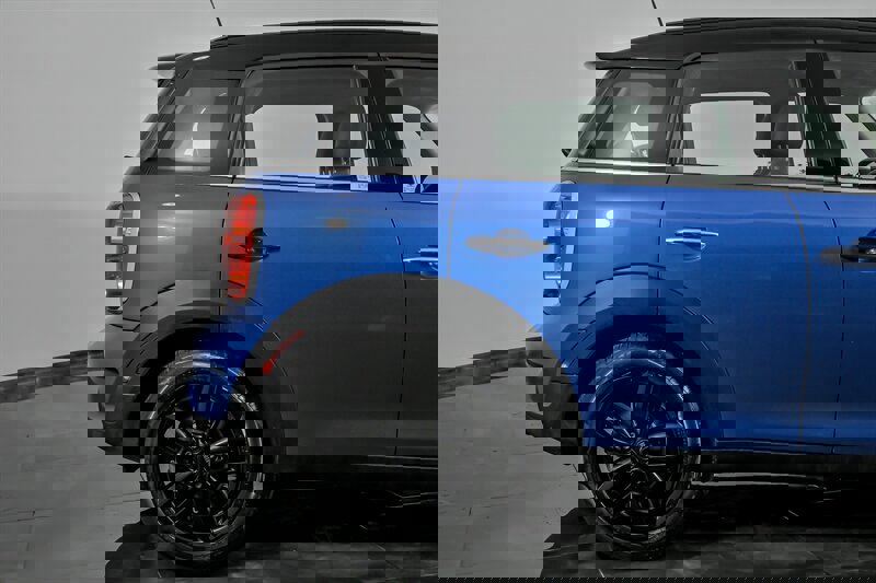 Used 2013 MINI Cooper Countryman S image 11