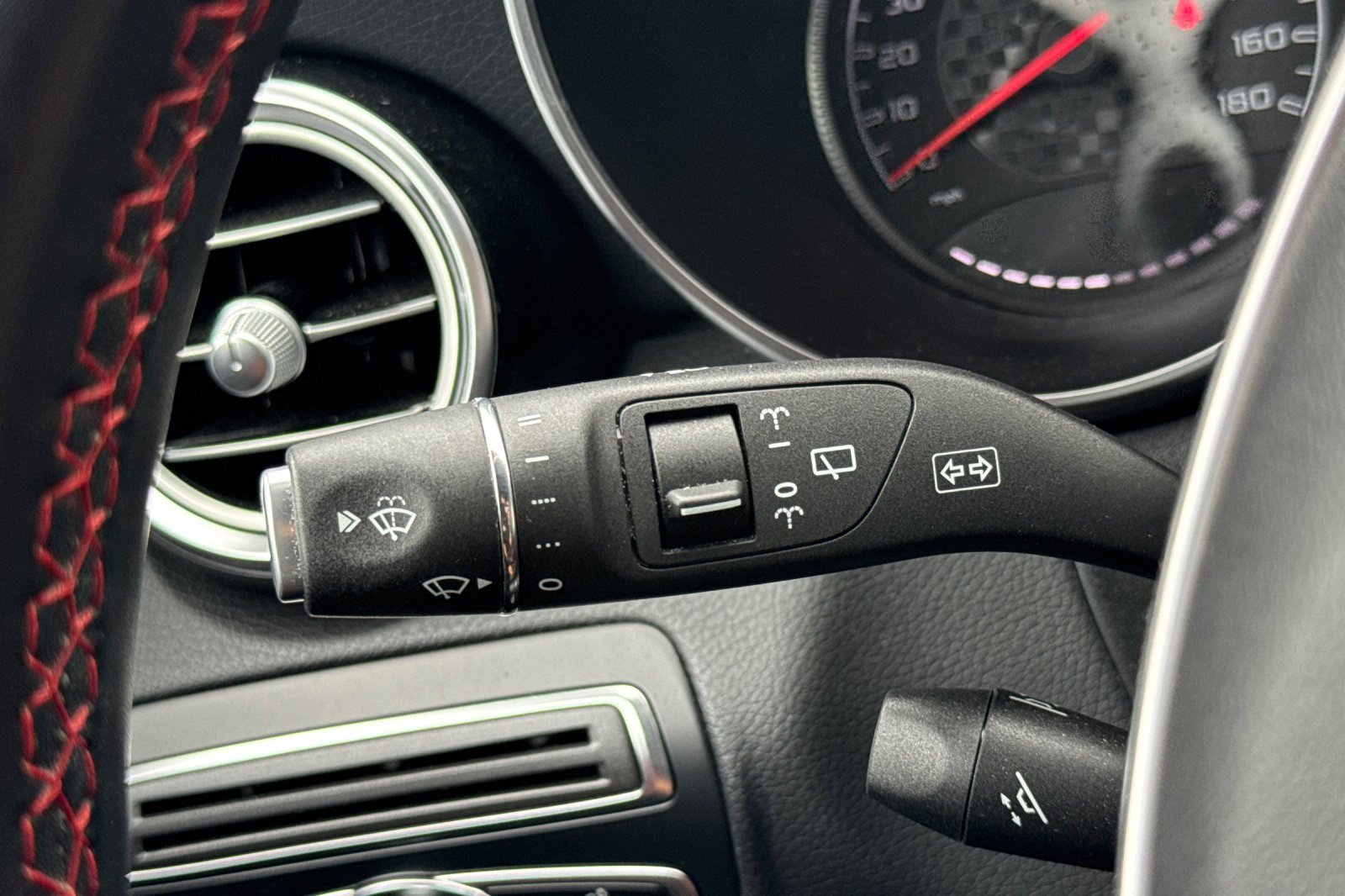 Used 2019 Mercedes-Benz GLC 43 AMG 4MATIC image 32