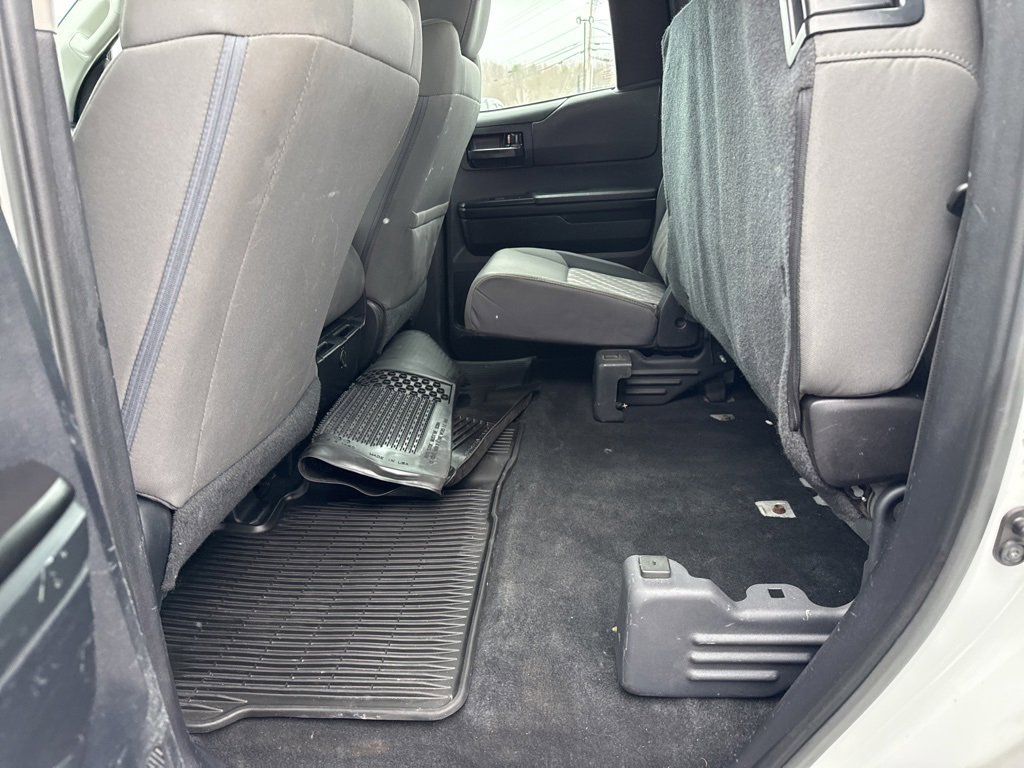 Used 2018 Toyota Tundra SR image 21