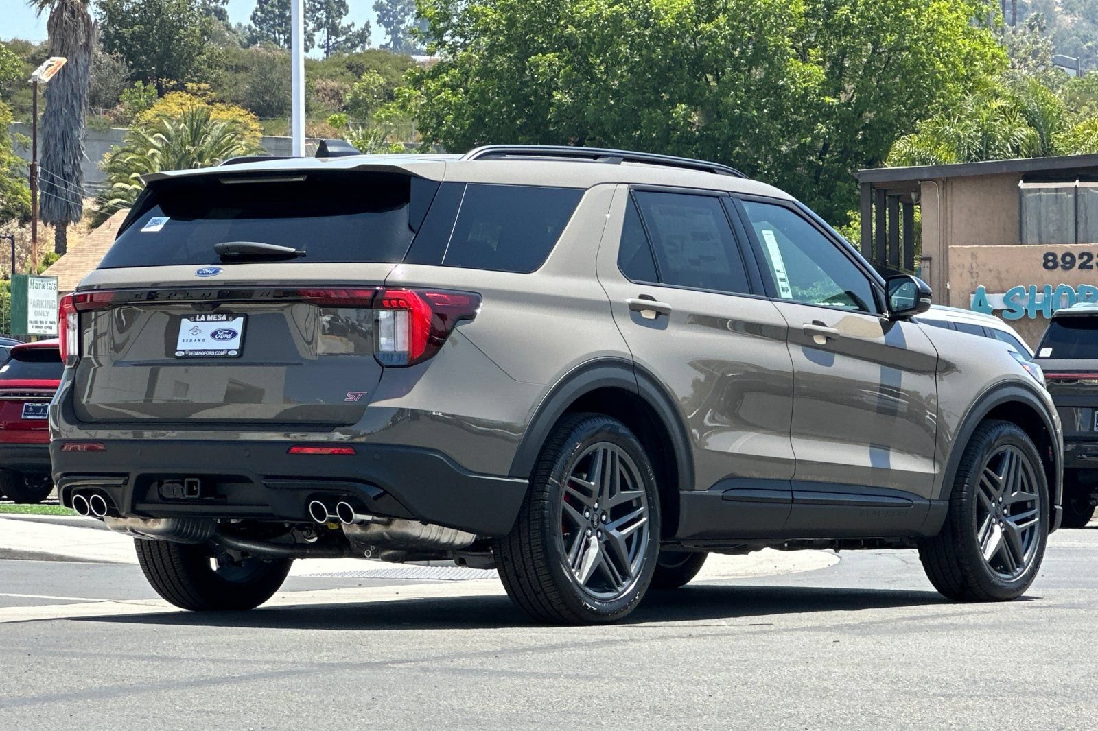 New 2026 Ford Explorer ST w/ Sun And Sound Package AWD/4WD image 3