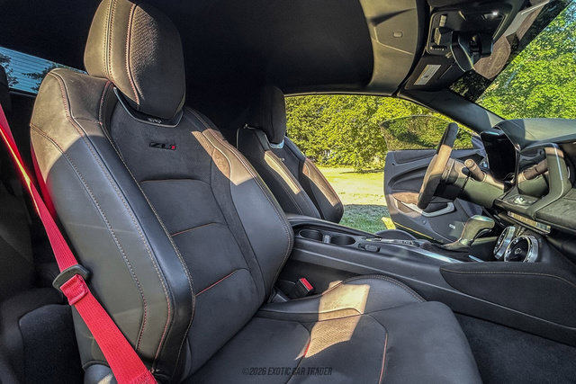 Used 2018 Chevrolet Camaro ZL1 w/ LPO, ZL1 Protection Package RWD image 39