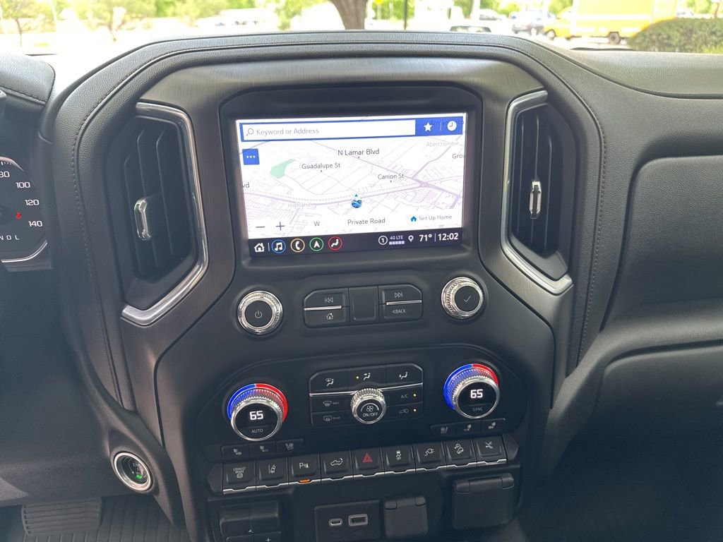 Used 2022 GMC Sierra 2500 AT4 w/ AT4 Preferred Package image 15