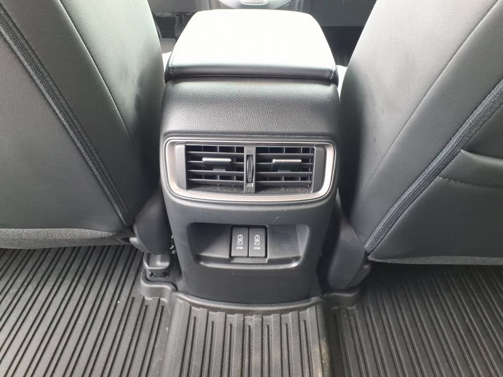 Used 2020 Honda CR-V Touring image 5