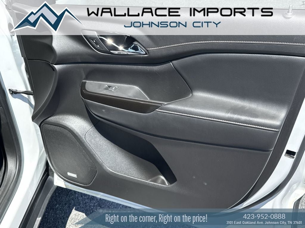 Used 2021 GMC Acadia AT4 w/ LPO, Floor Liner Package AWD/4WD image 38