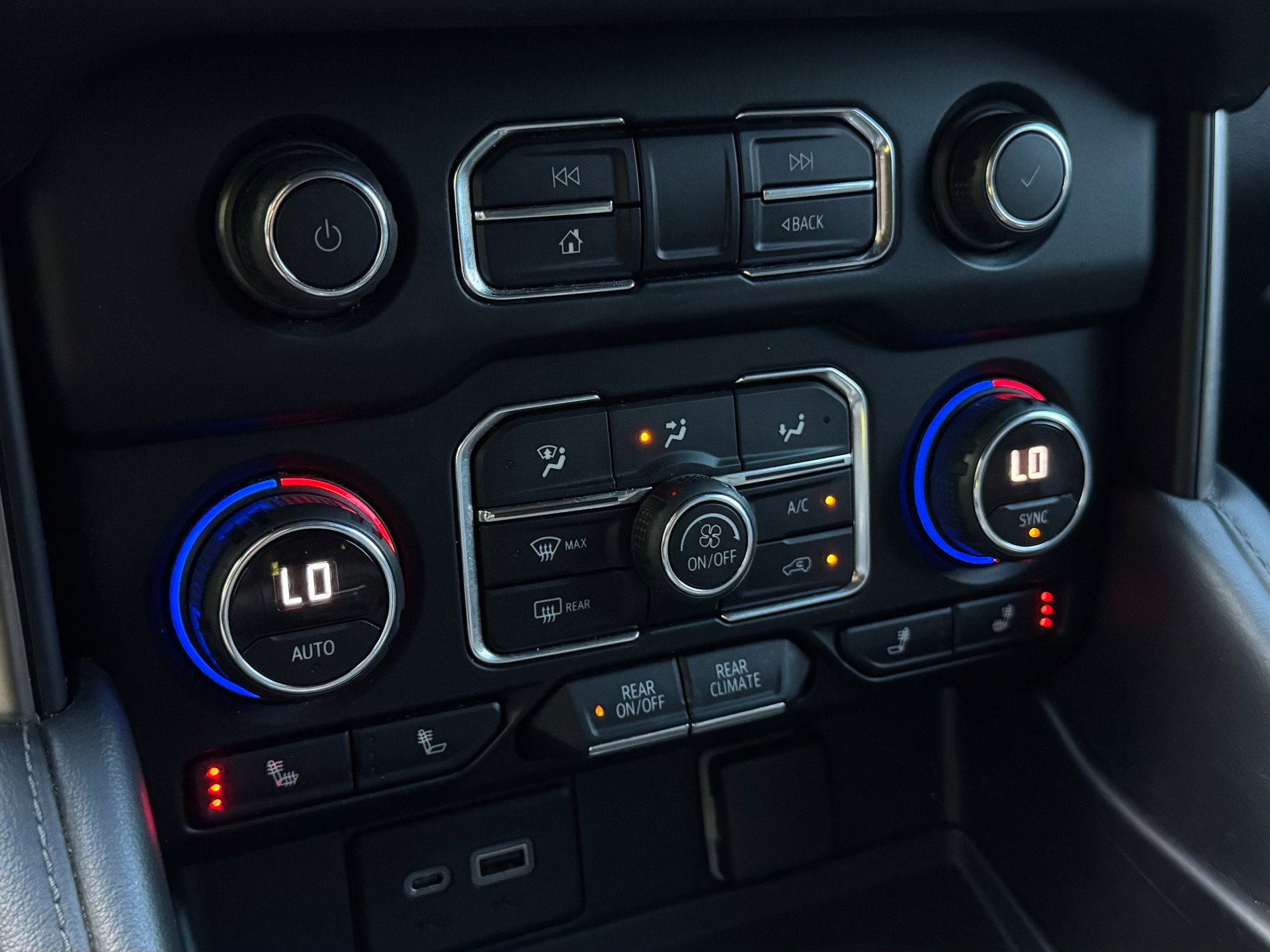 Used 2021 Chevrolet Tahoe LT image 86