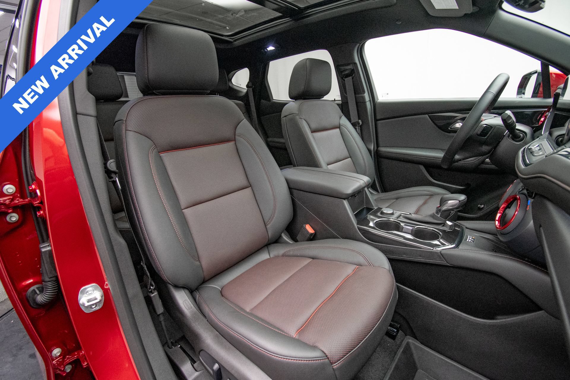 Used 2025 Chevrolet Blazer RS w/ Driver Confidence II Package AWD/4WD image 14