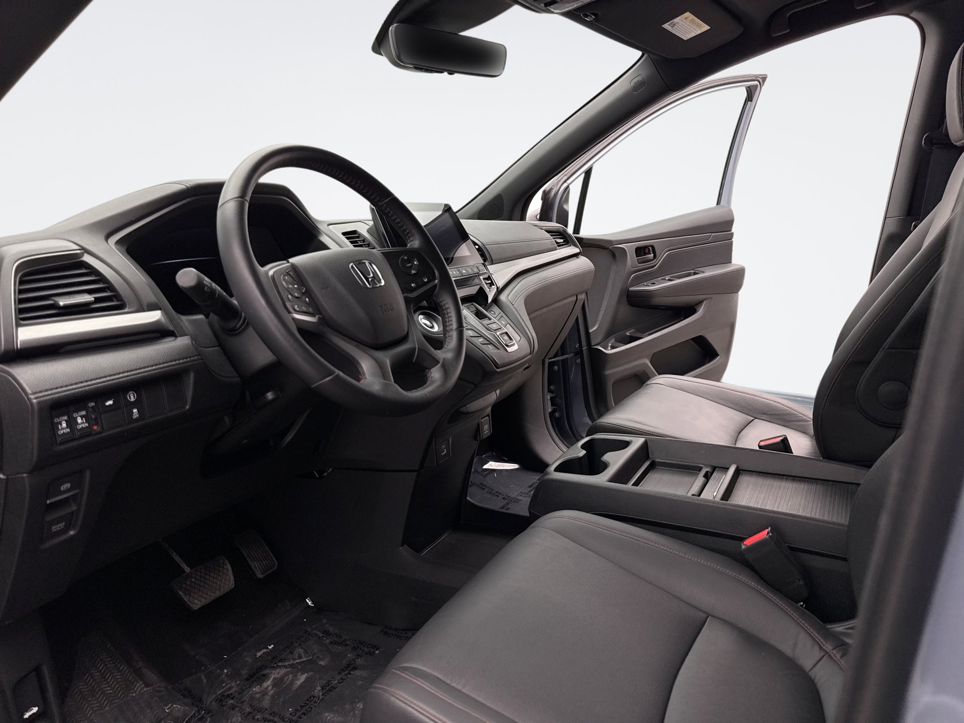Used 2023 Honda Odyssey Sport image 10