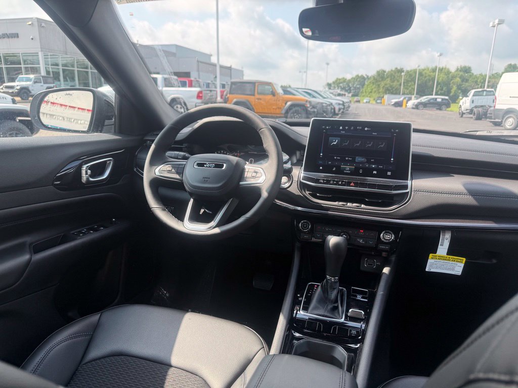 New 2026 Jeep Compass Latitude AWD/4WD image 48
