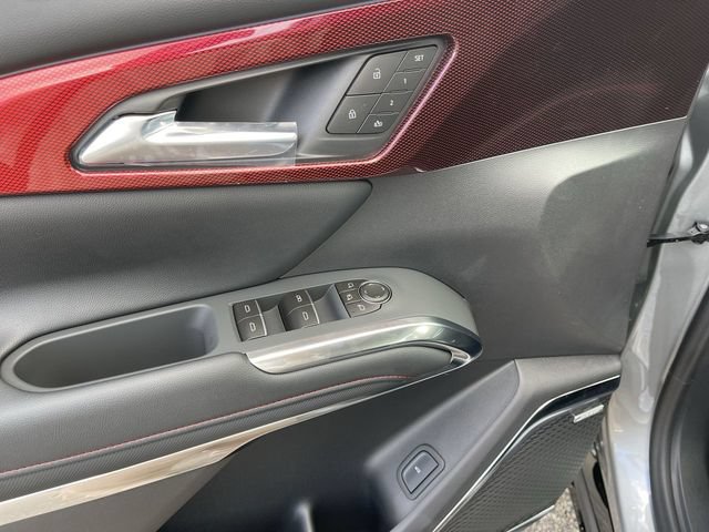 New 2026 Chevrolet Traverse RS w/ LPO, Floor Liner Package AWD/4WD image 13