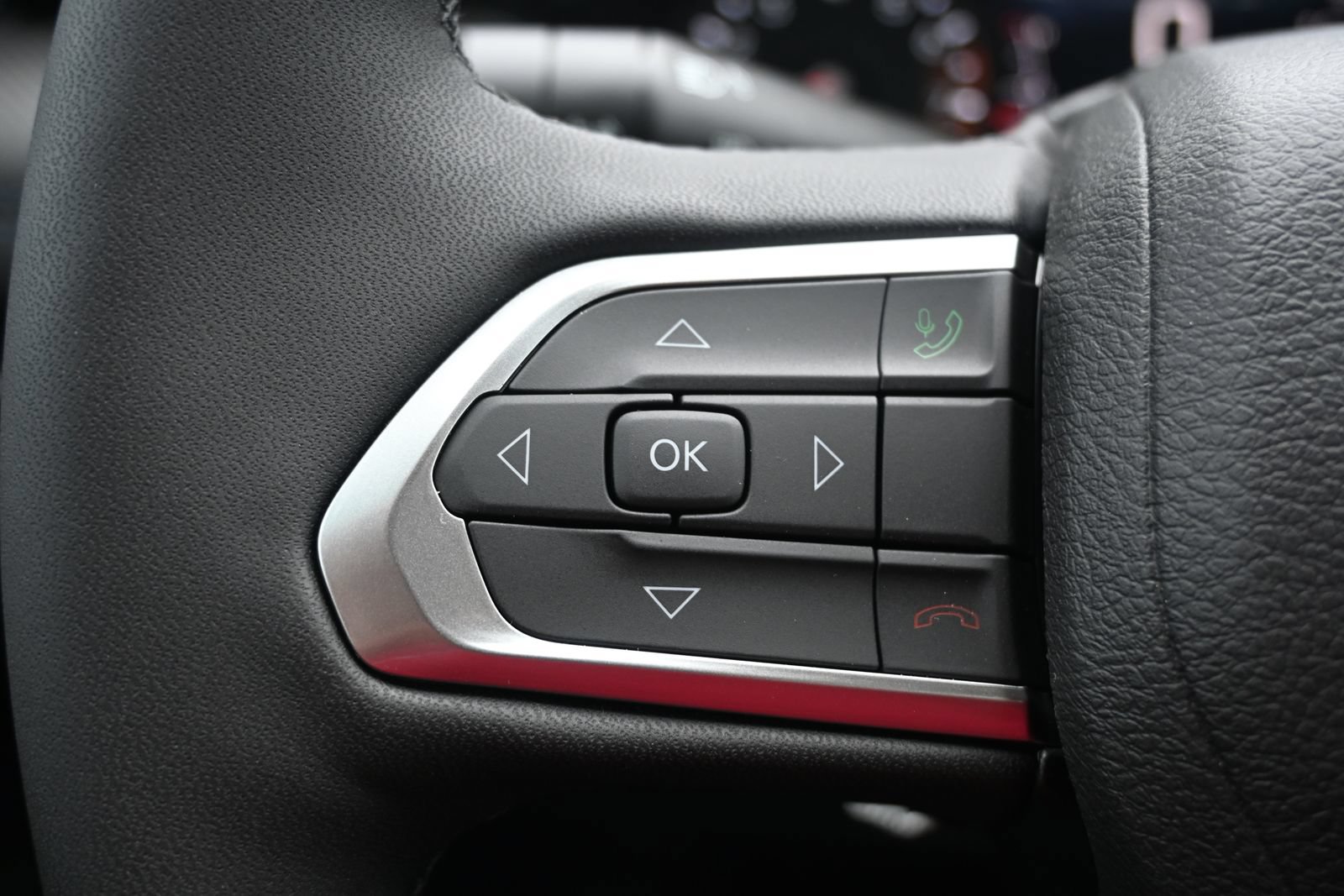 New 2026 Jeep Compass Latitude AWD/4WD image 10
