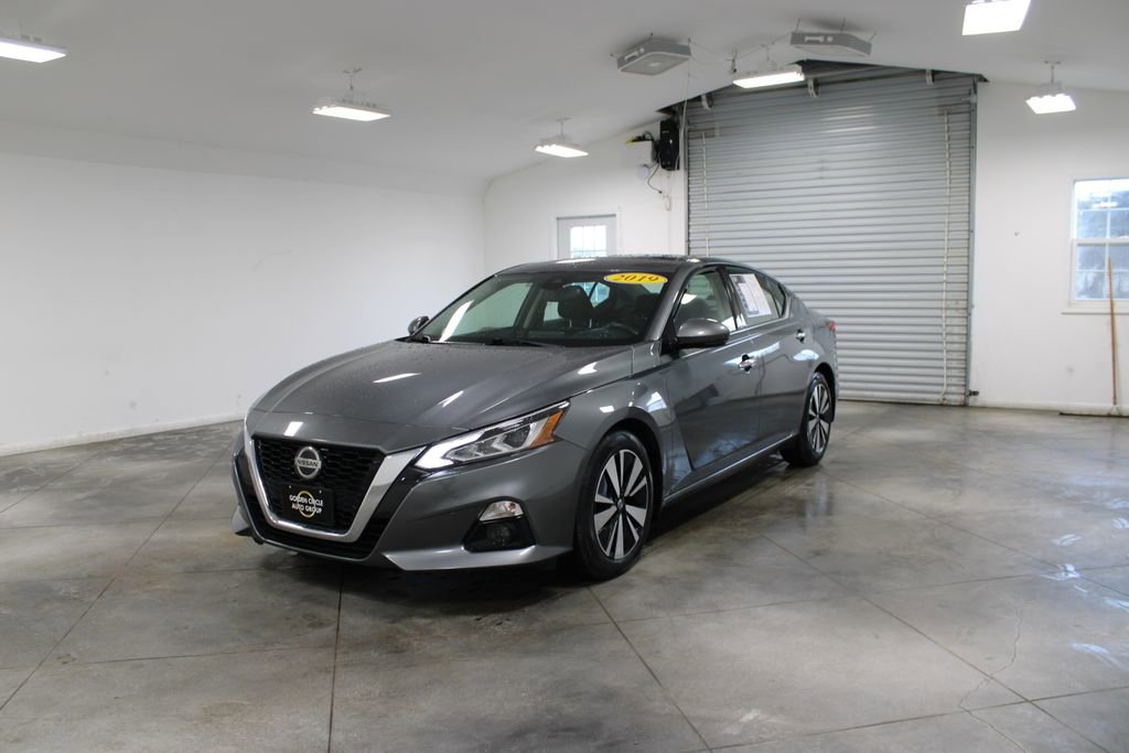 Used 2019 Nissan Altima 2.5 SV image 4