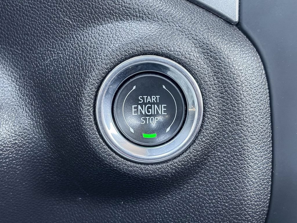 Used 2025 Chevrolet Silverado 1500 W/T RWD image 12