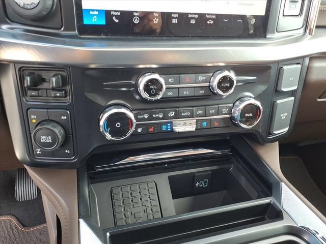 New 2026 Ford F250 King Ranch w/ Chrome Package AWD/4WD image 16