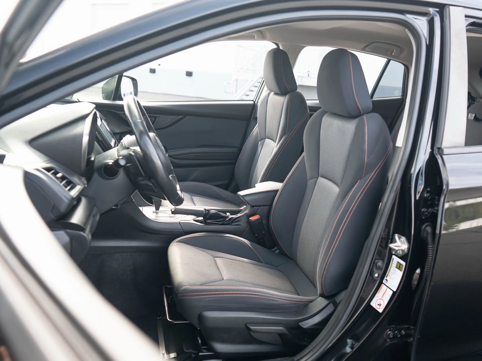 Used 2018 Subaru Crosstrek 2.0i Premium w/ Eyesight System image 26