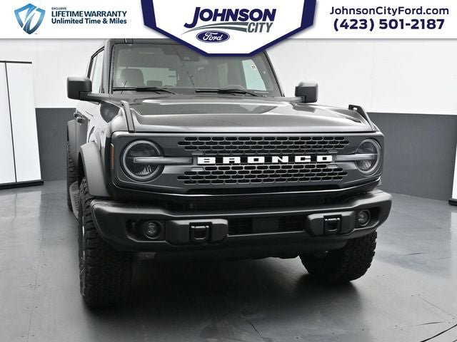 New 2025 Ford Bronco Badlands AWD/4WD video 4