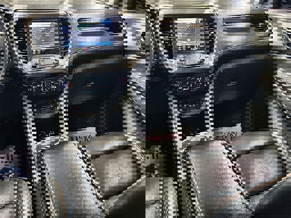 Used 2021 GMC Acadia AT4 w/ Technology Package image 28