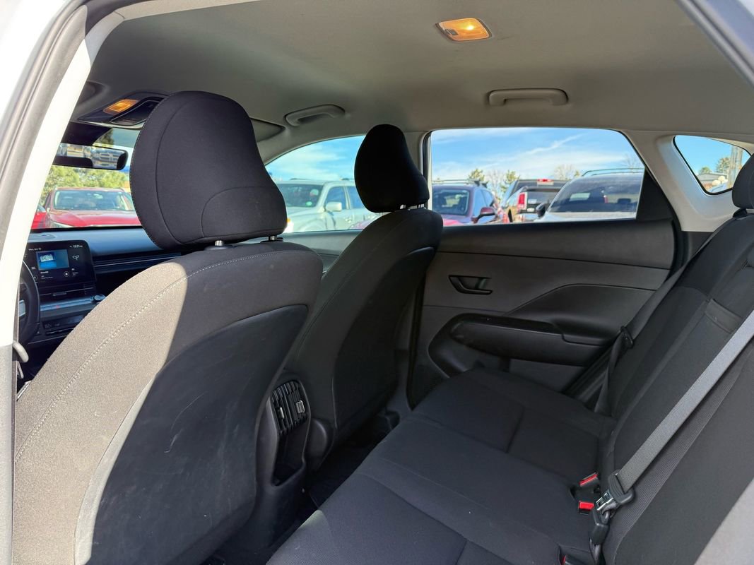 Used 2024 Hyundai Kona SEL image 17