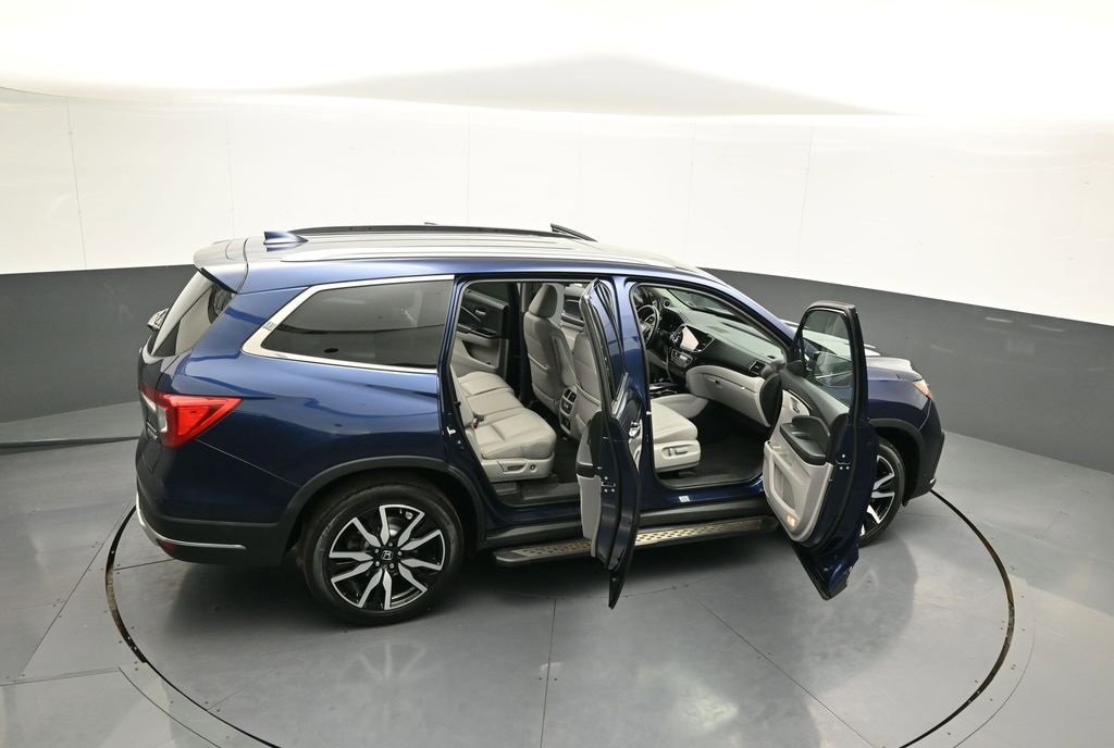 Certified 2022 Honda Pilot Touring image 48