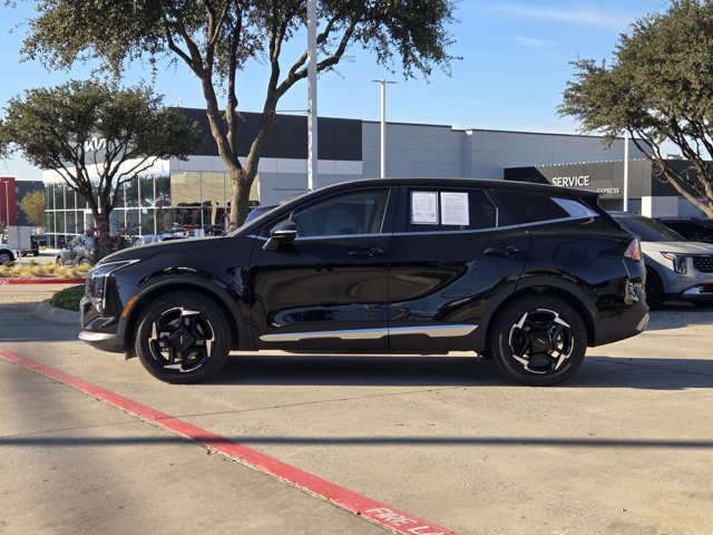 Certified 2026 Kia Sportage EX FWD image 6