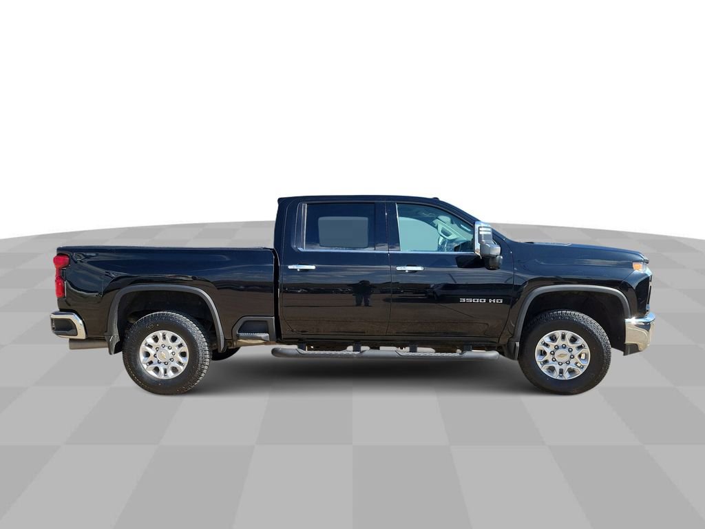 Certified 2022 Chevrolet Silverado 3500 LTZ w/ LTZ Plus Package image 9