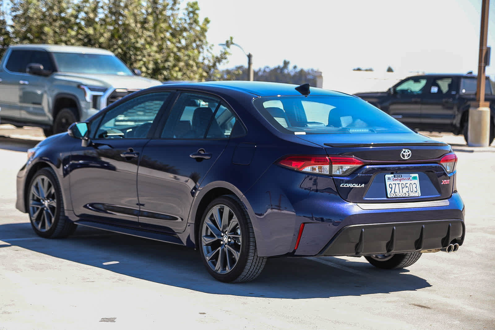 Used 2026 Toyota Corolla XSE FWD image 7