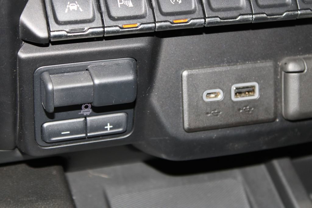 Used 2021 GMC Sierra 1500 Denali w/ Denali Ultimate Package image 48