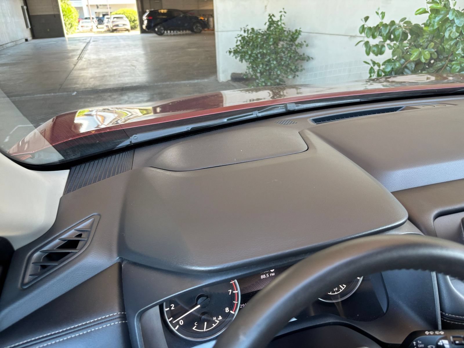Used 2025 Nissan Rogue SV FWD image 36