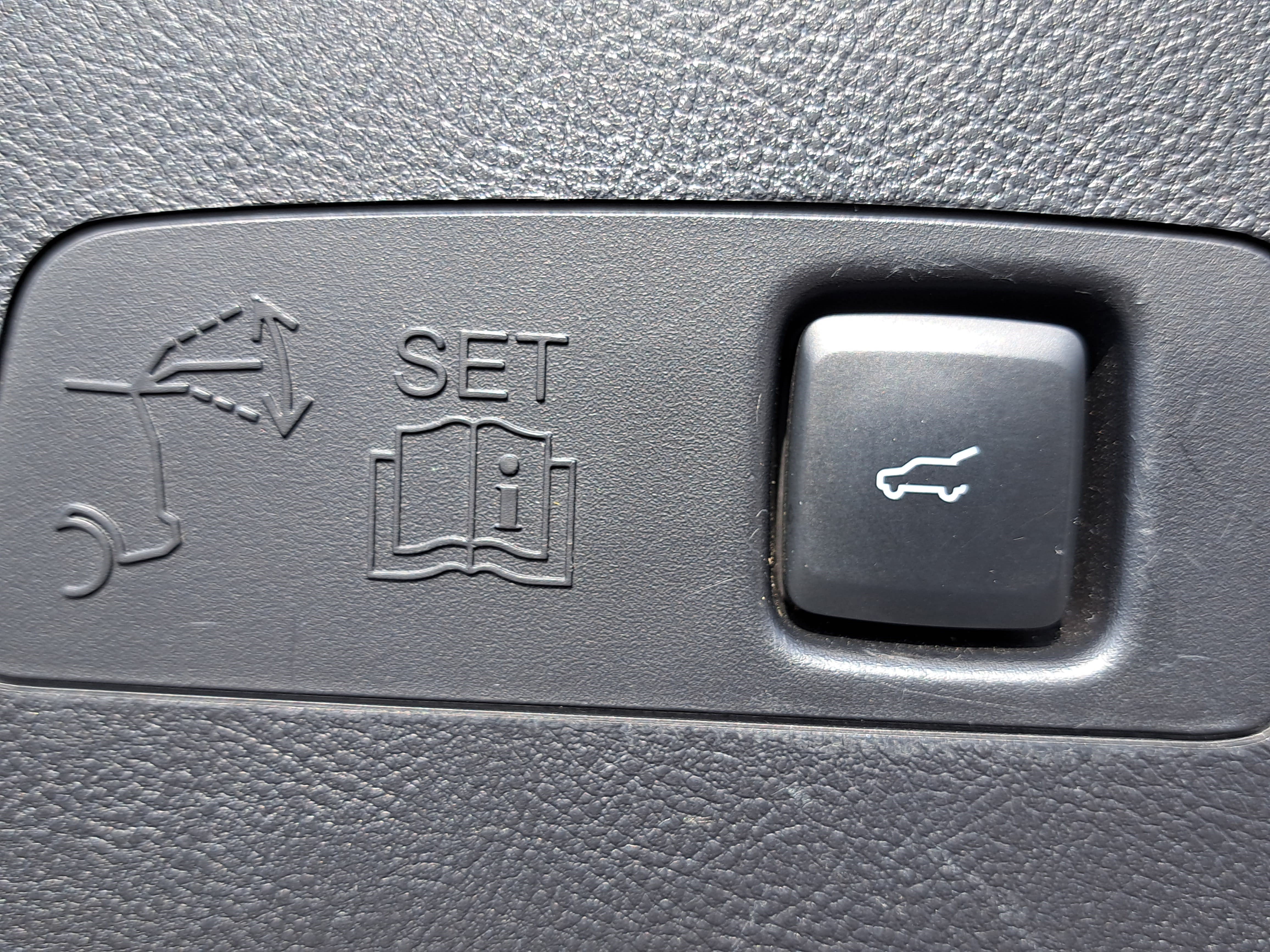 Certified 2022 Lincoln Corsair AWD w/ Premium Package image 14