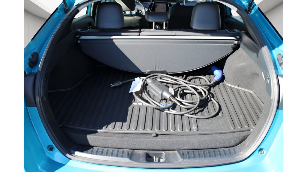 Certified 2020 Toyota Prius Prime Limited FWD image 21