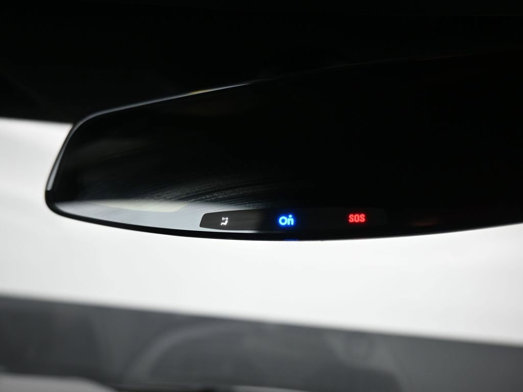 Used 2016 Chevrolet Camaro SS image 28