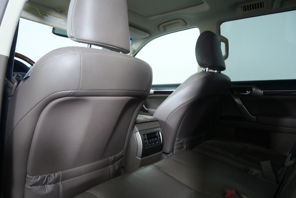 Used 2017 Lexus GX 460 Premium w/ Premium Package image 12