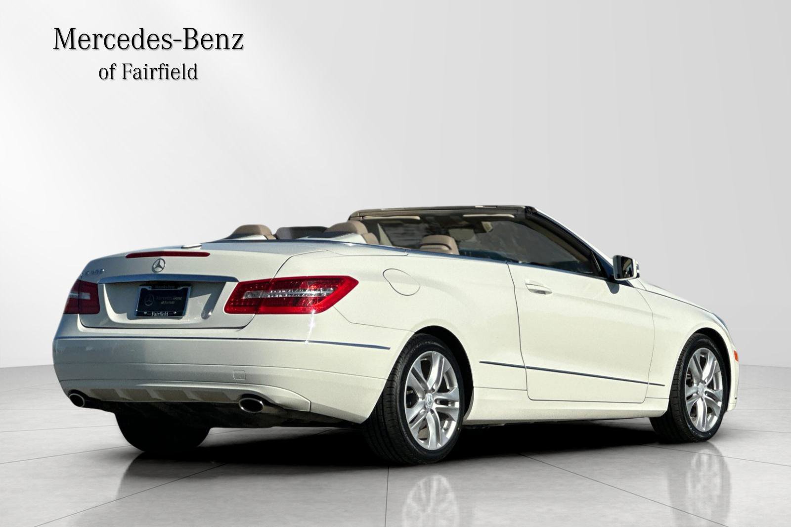 Used 2011 Mercedes-Benz E 350 Cabriolet image 2