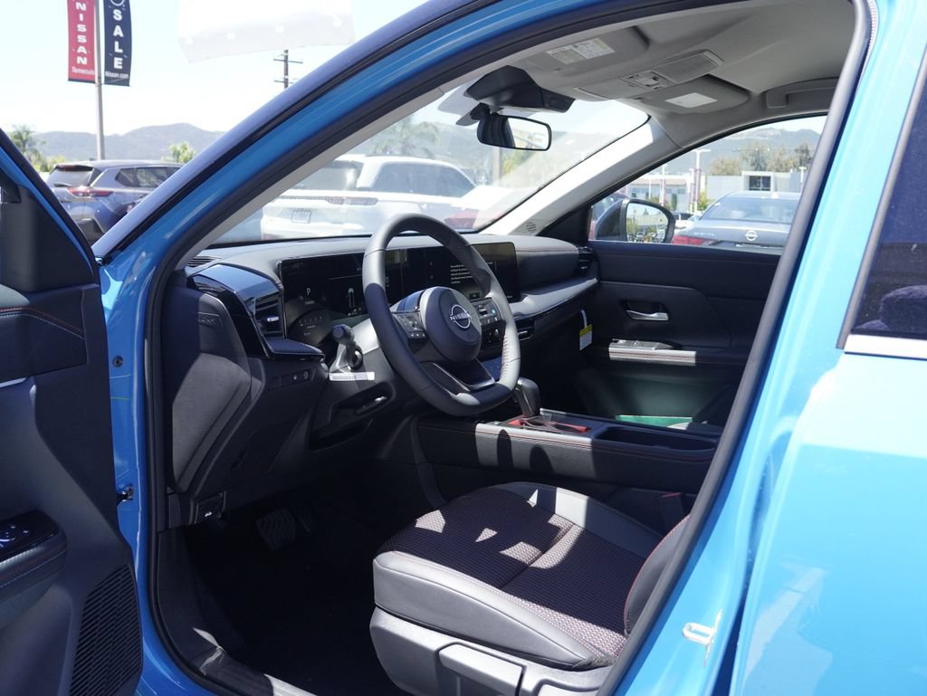 New 2026 Nissan Kicks SR FWD image 21