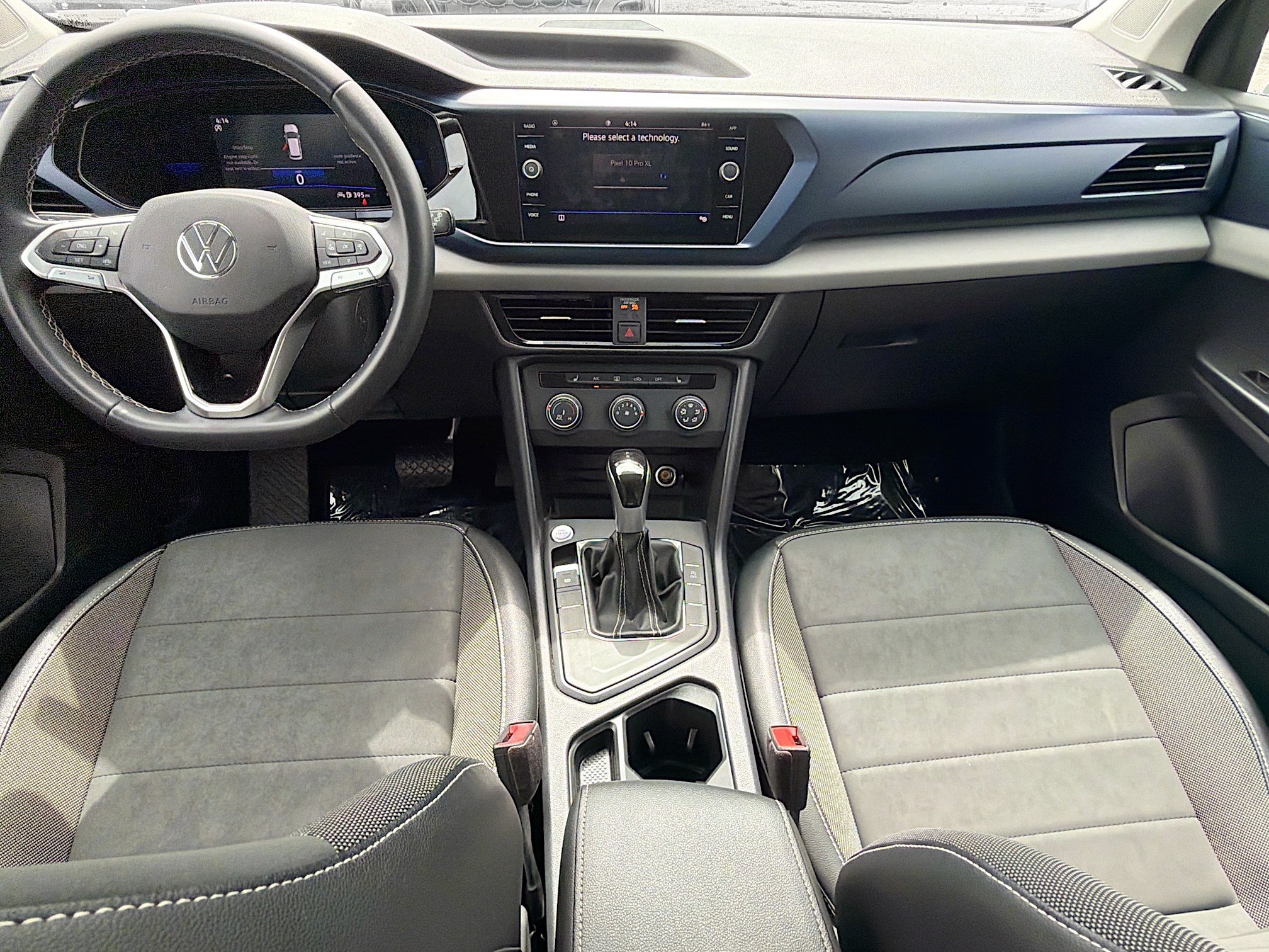 Used 2022 Volkswagen Taos SE FWD image 15