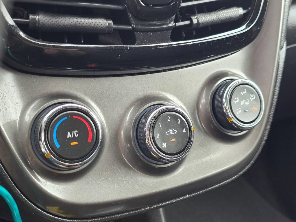 Used 2021 Chevrolet Spark LS FWD image 27