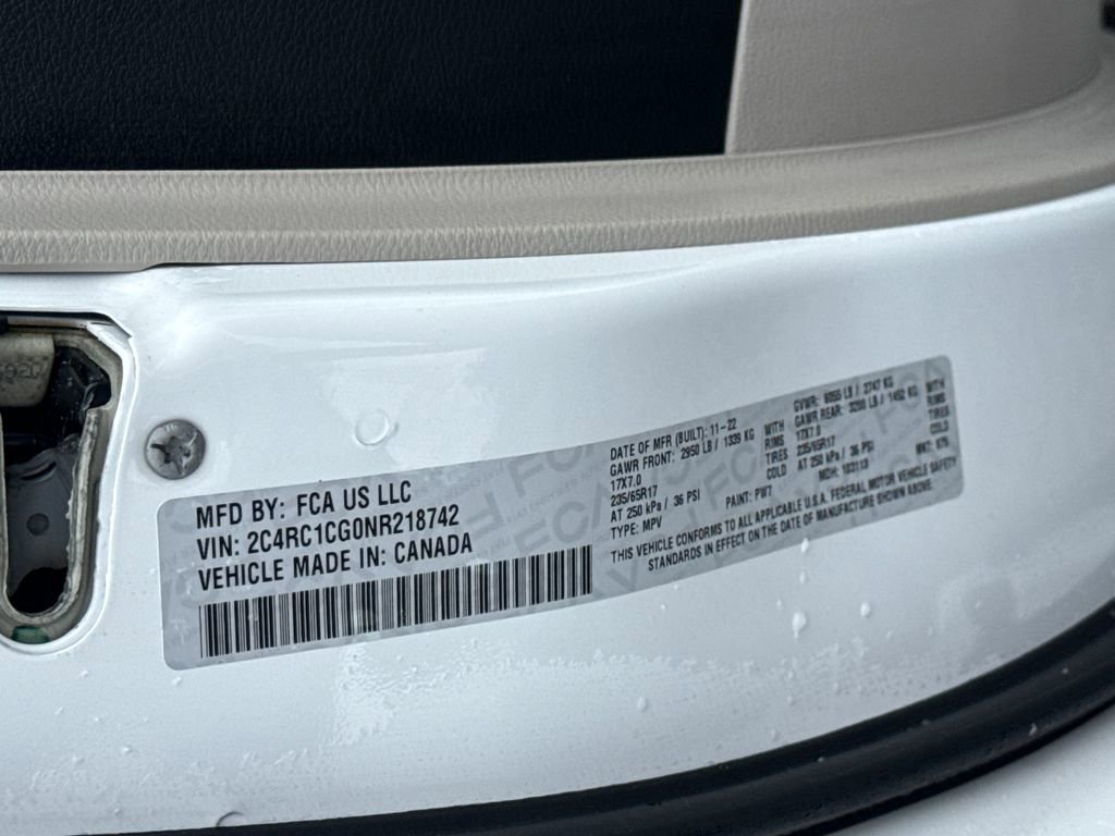 Used 2022 Chrysler Voyager LX FWD image 26